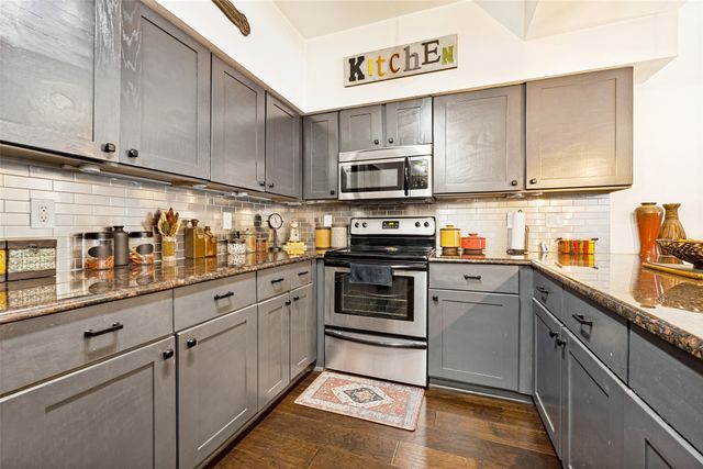 3102 Kings Road 3108, Dallas, TX 75219