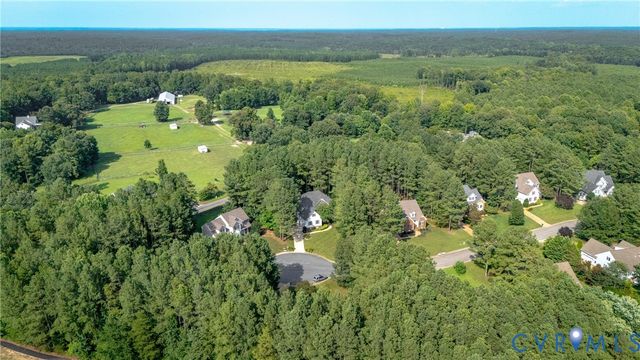 4475 Wigeon Dr, Providence Forge, VA 23140