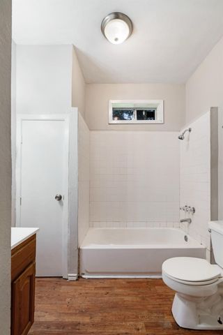 1358 BONHAM, Paris, TX 75460