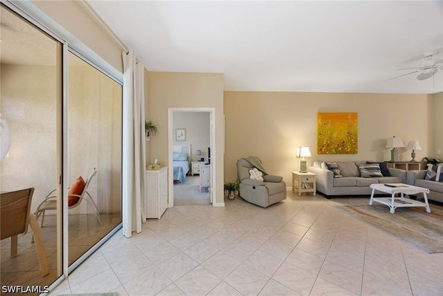 3955 Deer Crossing CT 103, Naples, FL 34114