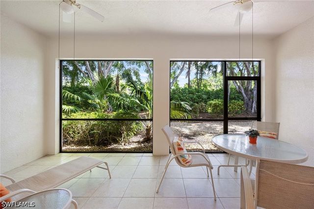 3955 Deer Crossing CT 103, Naples, FL 34114