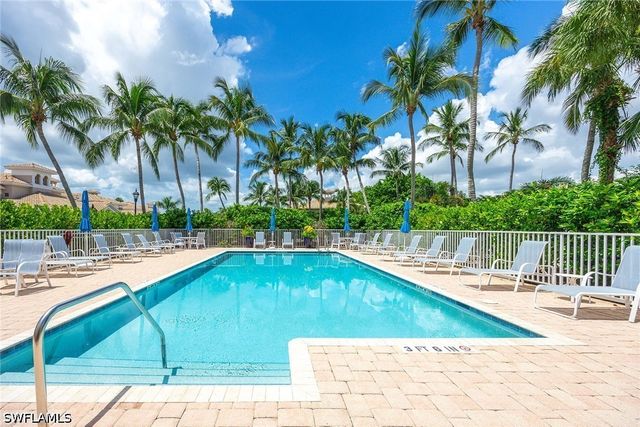 3955 Deer Crossing CT 103, Naples, FL 34114