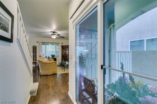 7350 Brisbane Hills Street, Las Vegas, NV 89166