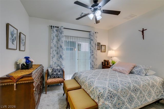 7350 Brisbane Hills Street, Las Vegas, NV 89166