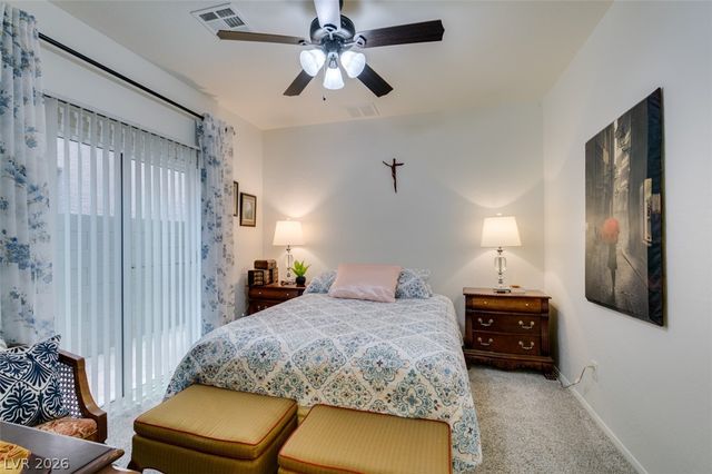 7350 Brisbane Hills Street, Las Vegas, NV 89166