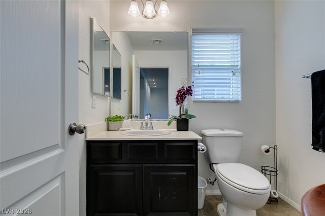 7350 Brisbane Hills Street, Las Vegas, NV 89166