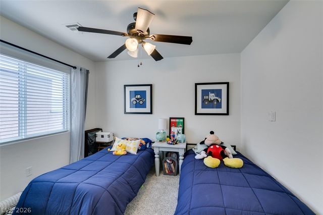 7350 Brisbane Hills Street, Las Vegas, NV 89166