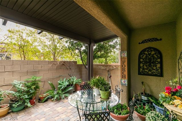 7350 Brisbane Hills Street, Las Vegas, NV 89166