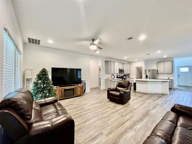 3563 Finn Landing Lane, Missouri City, TX 77459