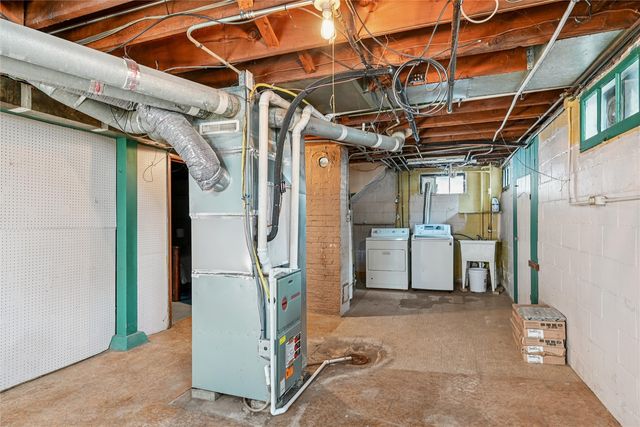 507 19th Street NE, Cedar Rapids, IA 52402