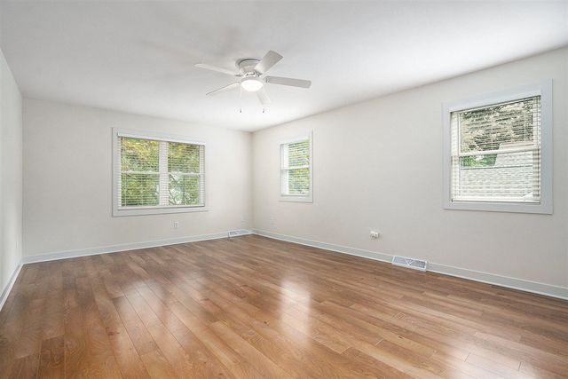 2530 Westbrook Drive, Grand Rapids, MI 49504