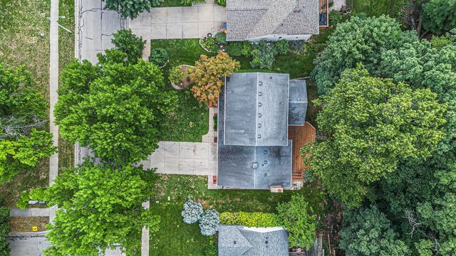 2530 Westbrook Drive, Grand Rapids, MI 49504