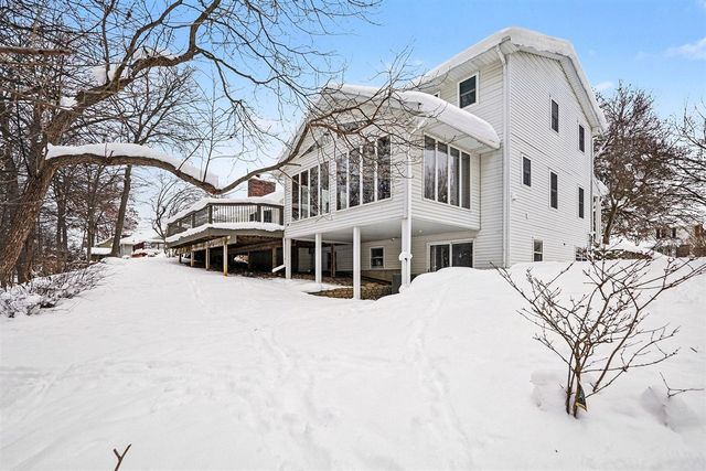 2530 Westbrook Drive, Grand Rapids, MI 49504