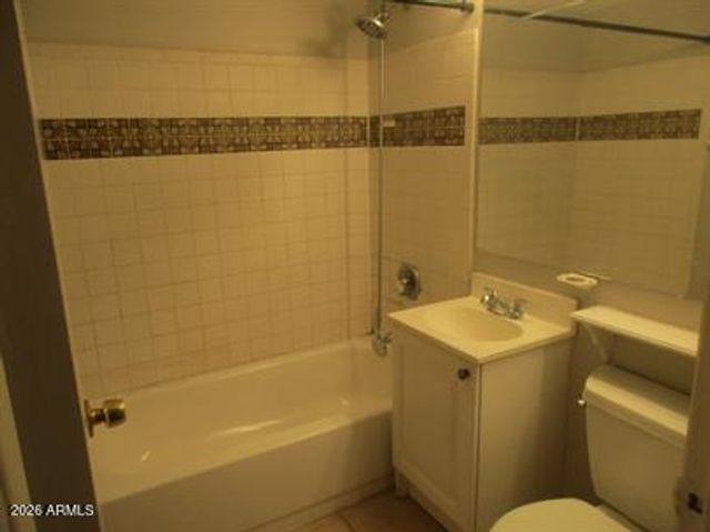 7221 E GRANADA Road 3, Scottsdale, AZ 85257
