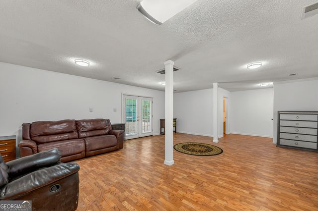 1153 Jake Lucas Road NE, Ludowici, GA 31316