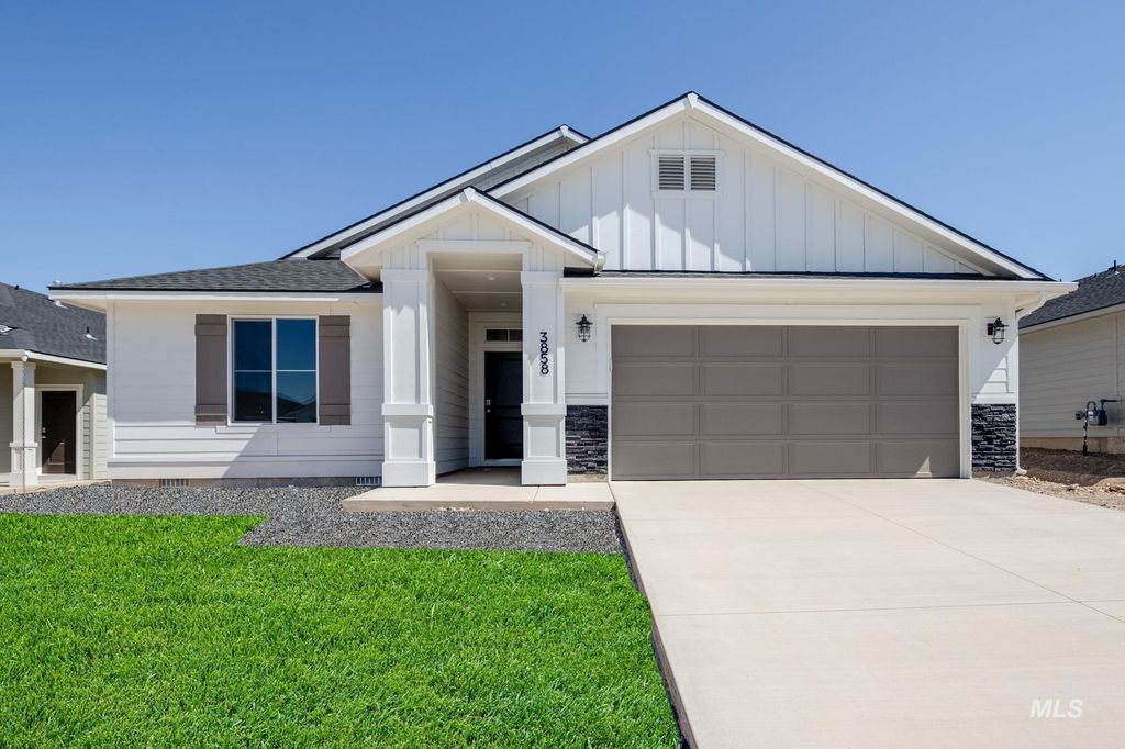 3858 W Tribute St, Meridian, ID 83642
