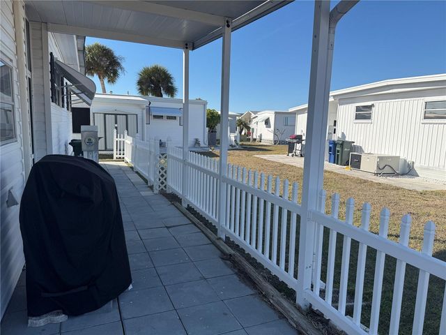 641 DELPHINIUM DRIVE, Venice, FL 34293