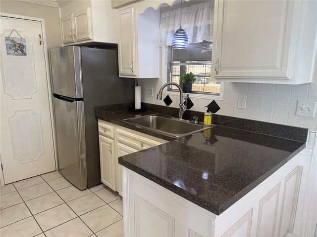 641 DELPHINIUM DRIVE, Venice, FL 34293