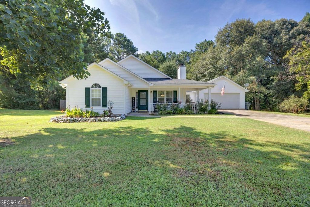 35 Macadamia Court, Covington, GA 30016
