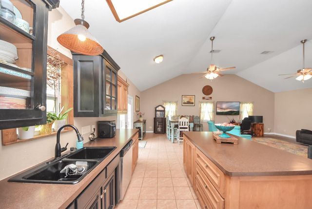 86 County Road 6057, Dayton, TX 77535