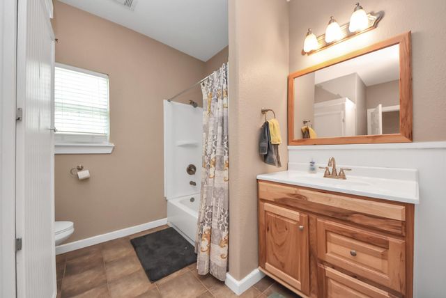 86 County Road 6057, Dayton, TX 77535