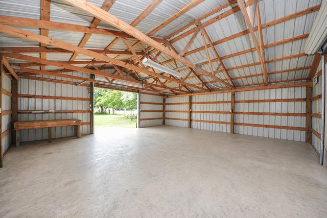 86 County Road 6057, Dayton, TX 77535