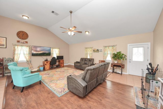 86 County Road 6057, Dayton, TX 77535