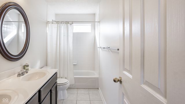 3827 Freeman Court, Carmel, IN 46032