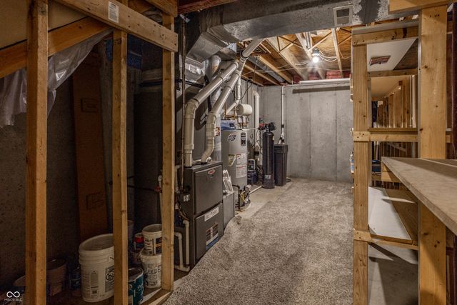 3827 Freeman Court, Carmel, IN 46032