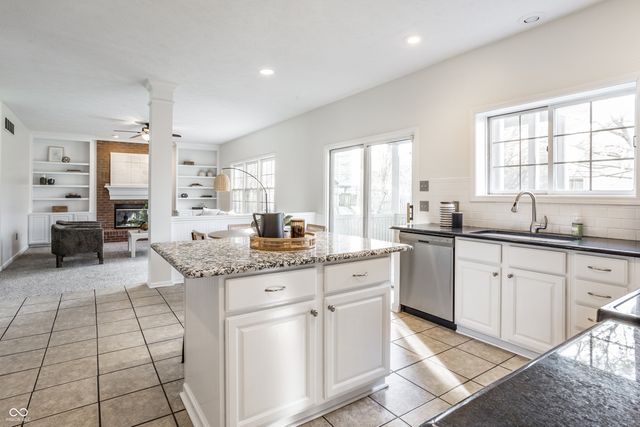 3827 Freeman Court, Carmel, IN 46032