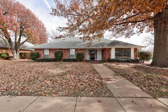 501 Quail Ridge Road, Norman, OK 73072