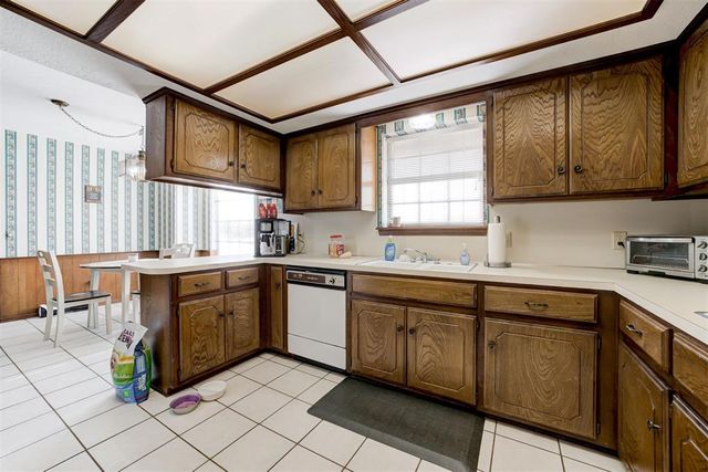 501 Quail Ridge Road, Norman, OK 73072