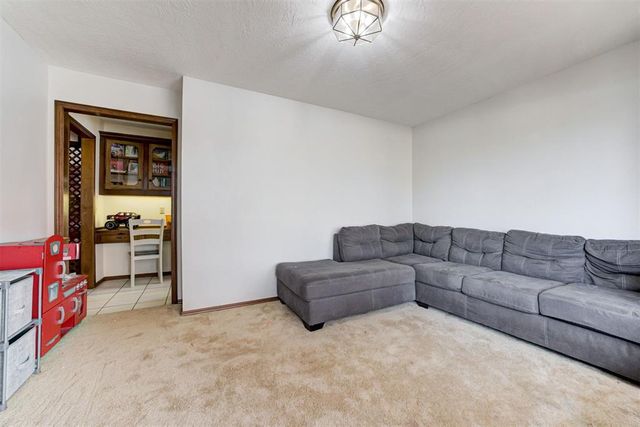 501 Quail Ridge Road, Norman, OK 73072