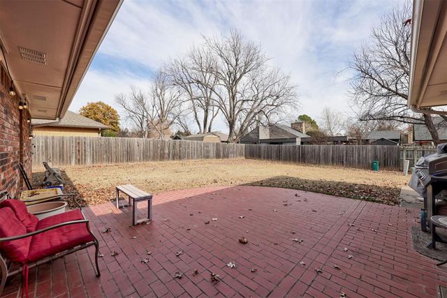 501 Quail Ridge Road, Norman, OK 73072