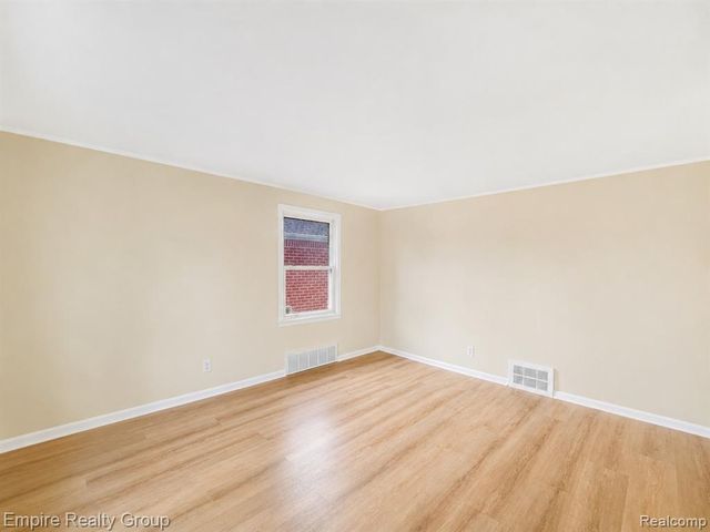 4575 Neff Avenue, Detroit, MI 48224