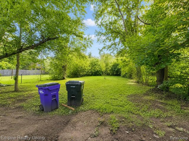 4575 Neff Avenue, Detroit, MI 48224