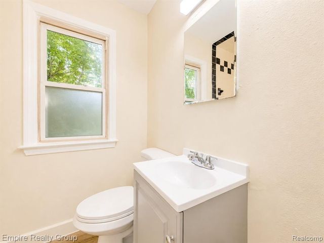 4575 Neff Avenue, Detroit, MI 48224