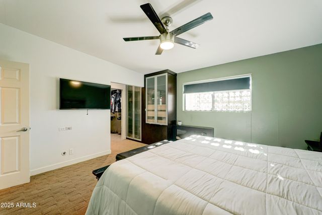 3352 E MESCAL Street, Phoenix, AZ 85028