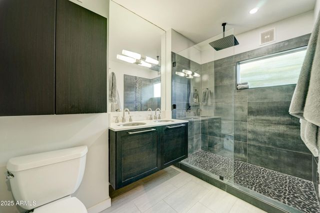 3352 E MESCAL Street, Phoenix, AZ 85028