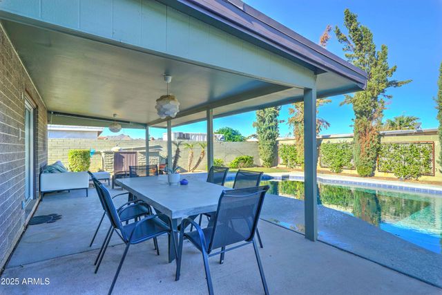 3352 E MESCAL Street, Phoenix, AZ 85028