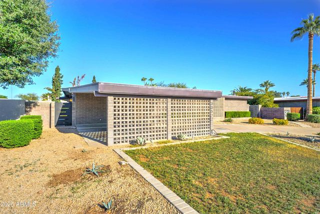 3352 E MESCAL Street, Phoenix, AZ 85028