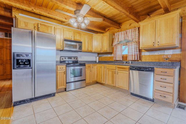 2597 Rutledge Pike, Blaine, TN 37709