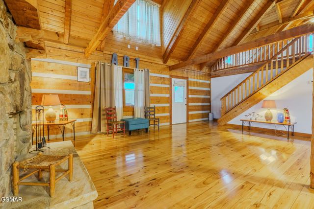 2597 Rutledge Pike, Blaine, TN 37709