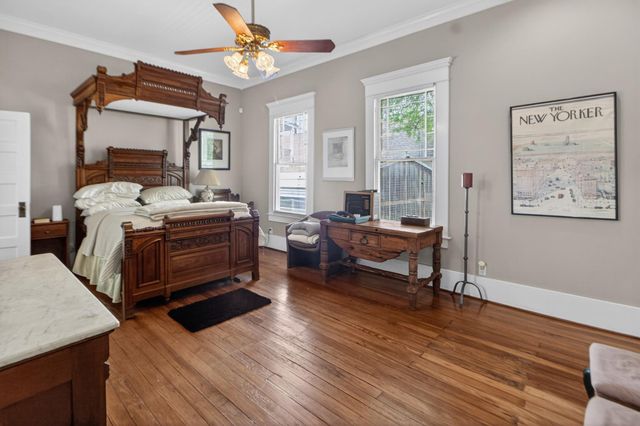 2009 Arlington Street, Houston, TX 77008