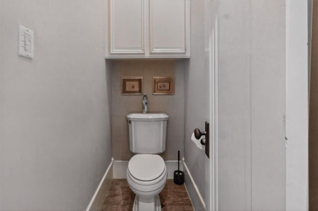 2009 Arlington Street, Houston, TX 77008