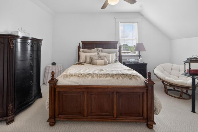2009 Arlington Street, Houston, TX 77008