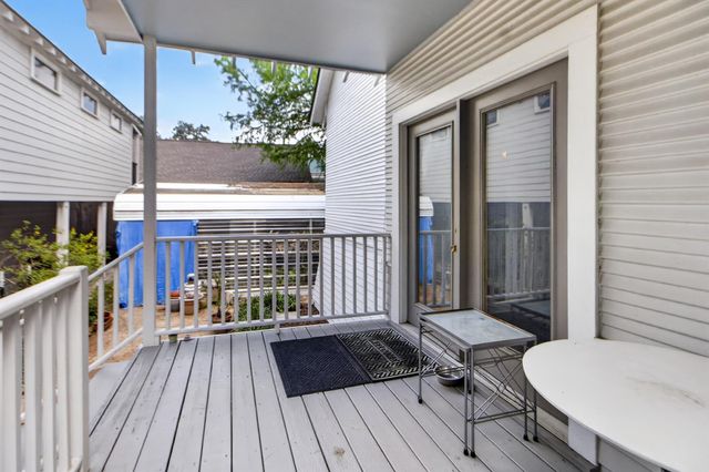 2009 Arlington Street, Houston, TX 77008
