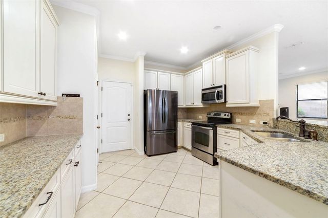 1812 LEATHER FERN DRIVE, Ocoee, FL 34761