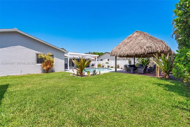 5804 SW 116th Avenue, Cooper City, FL 33330