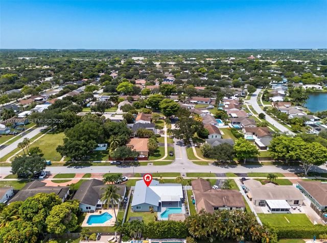 5804 SW 116th Avenue, Cooper City, FL 33330